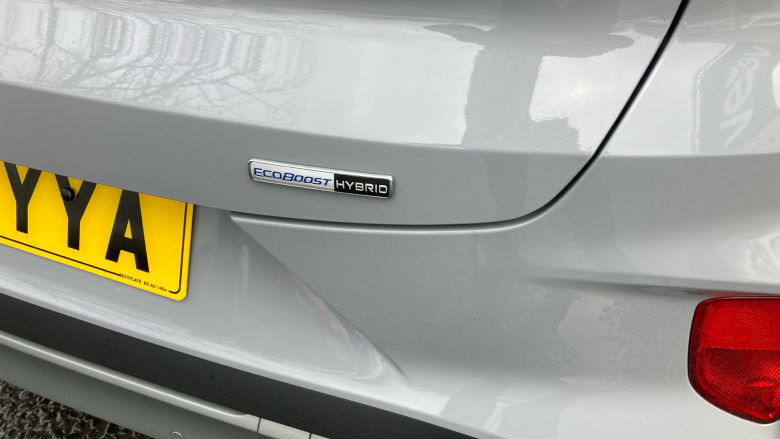 Ford Puma 1.0 EcoBoost Hybrid mHEV Titanium 5dr Petrol Hatchback